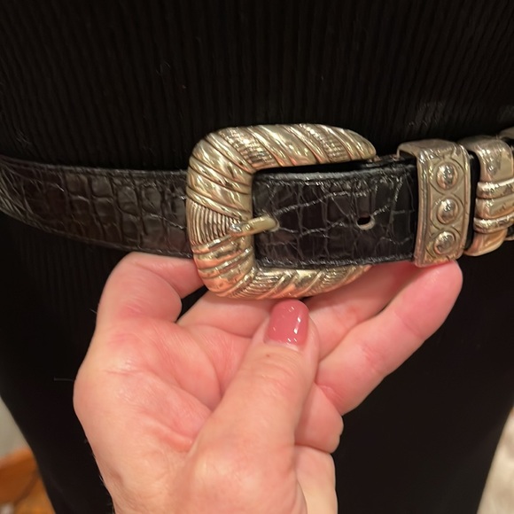 Black leather belt with silver buckle and embellishments - Picture 6 of 7